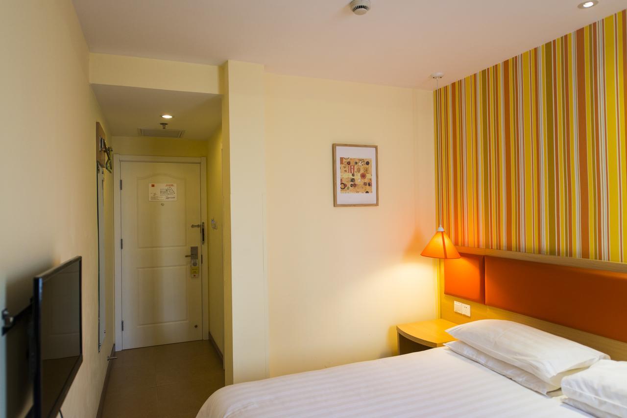 Home Inn Tianjin Weijin Road Tianjin University Extérieur photo